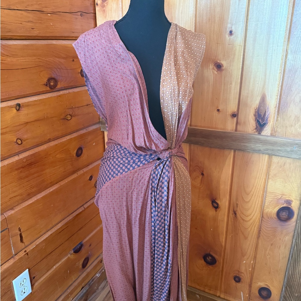 Elegant Two-Tone Draped Dress